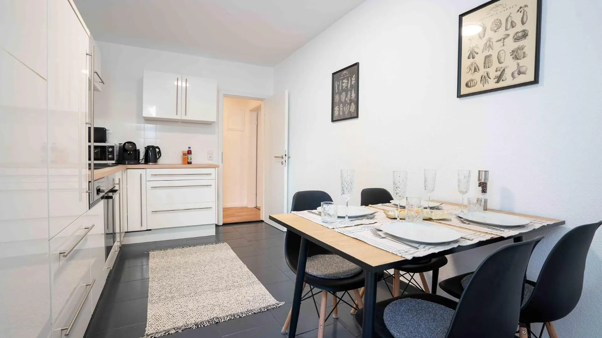 Zentrale Wohnung Am Dom - Parkplatz - Netflix Augsburg Germany